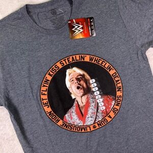 NWT WWE Ric Flair Jet Flyin Kiss Stealin Graphic T-Shirt L Gray 2018 Official